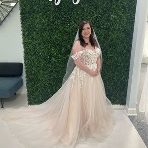 Brand New, Unaltered Allure Romance Wedding Gown